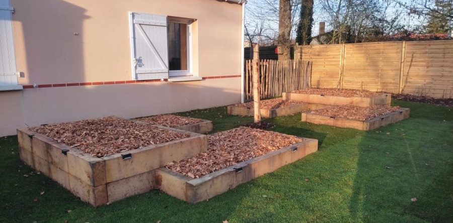 Carrés potagers sur mesure en Chêne