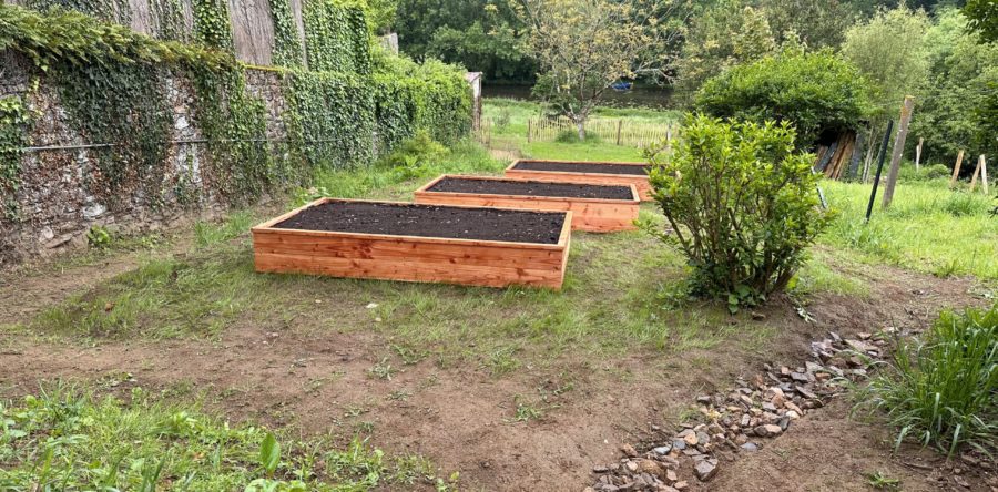 Aménagement d’un potager en carré 210x120x30 à Oudon